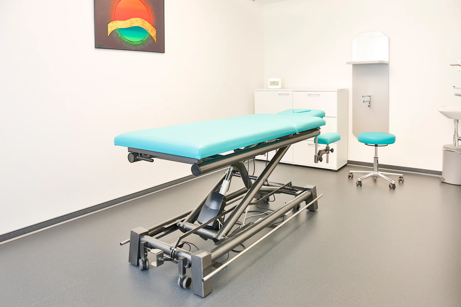 Behandlungszimmer 2 der Naturheilpraxis Lörcher